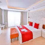 Hotel Lale *
