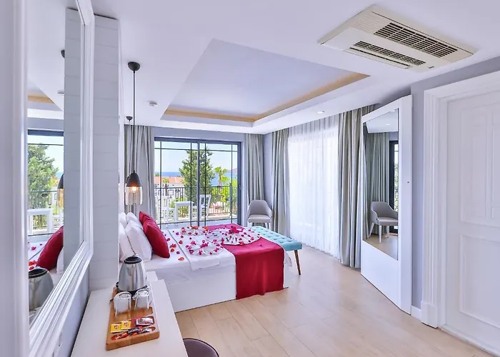 Lale ホテル カシュ